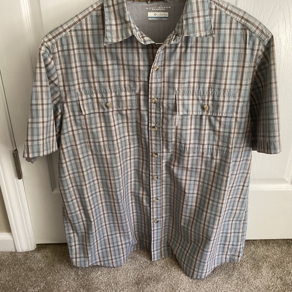 Men’s Columbia Omni Shade Striped Multicolored Short Sleeve Button Down XL - Picture 1 of 9